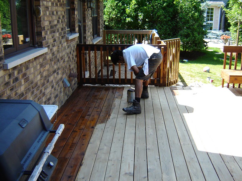 deck staining Chicago
