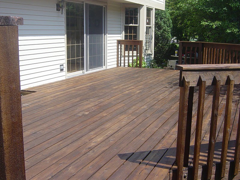 deck staining Chicago