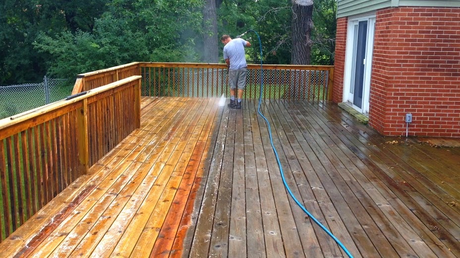 Wood Decking Cleaning Chicago